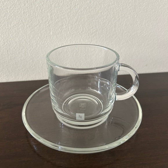 2x Nespresso Vertuo Lungo Cup & Saucer - Picture 1 of 5